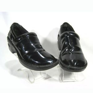 Born Black Patent "Peggy" Nursing Clogs Size: 7M